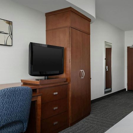 מלון Courtyard By Marriott סליסבורי מראה חיצוני תמונה