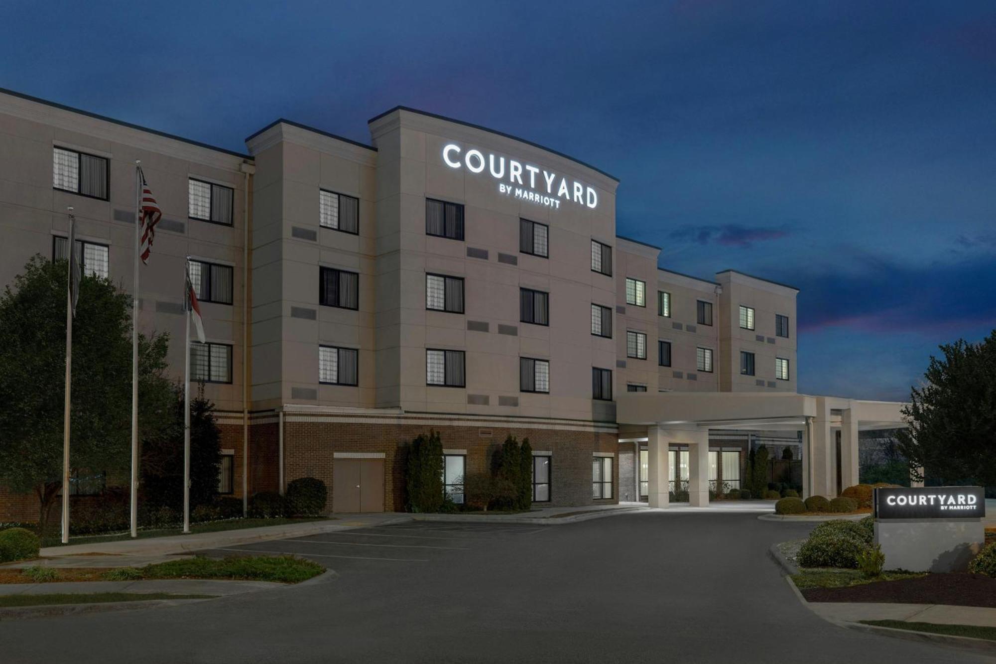 מלון Courtyard By Marriott סליסבורי מראה חיצוני תמונה