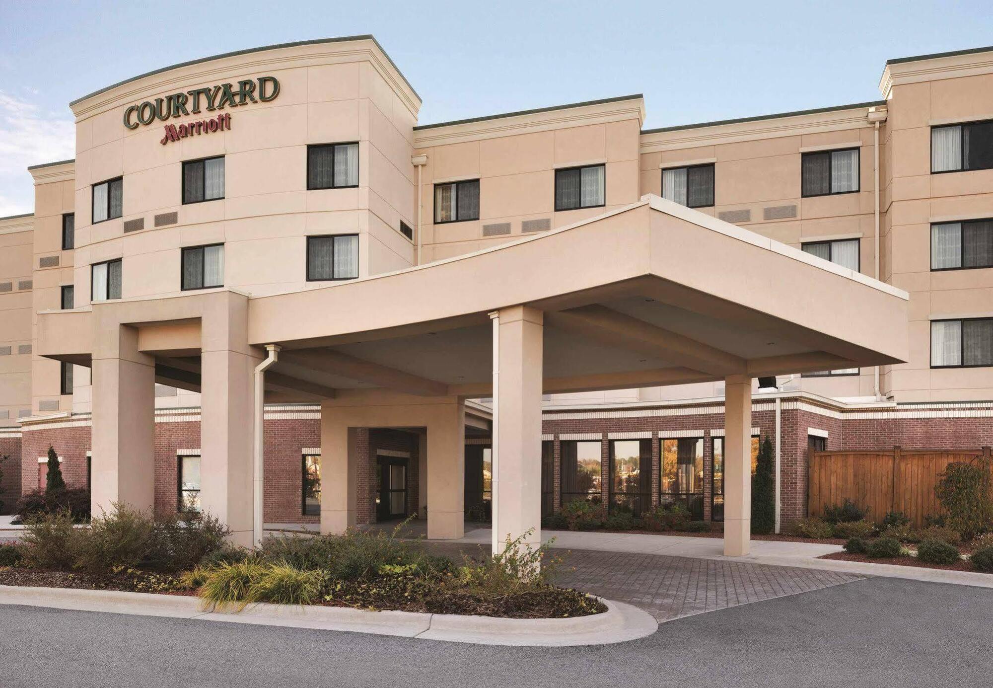 מלון Courtyard By Marriott סליסבורי מראה חיצוני תמונה